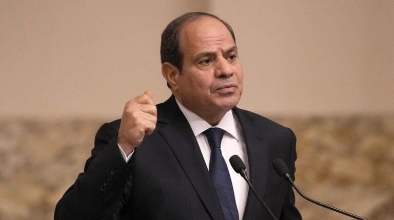السيسي-يحذر-رئيس-وزراء-بريطانيا-من-تهديد-مباشر-للسلام.jpg