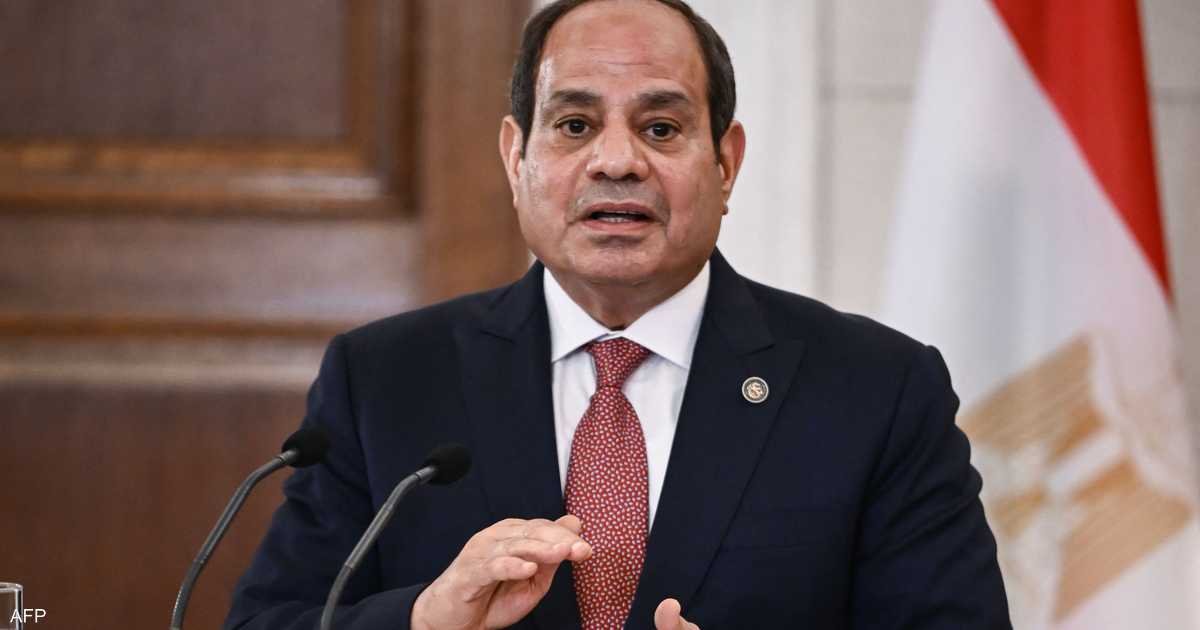 السيسي-يلتقي-قائد-القيادة-المركزية-الأميركية.jpg