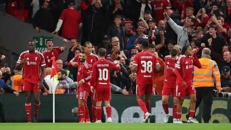 سلوت-محمد-صلاح-لاعب-عظيم-وشيء-ما-يميزه-عن-الآخرين.jpg