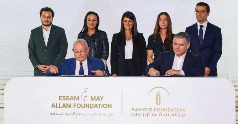 شراكة-بين-مؤسستا-ساويرس-وعلام-لدعم-التنمية-في-مصر.jpg