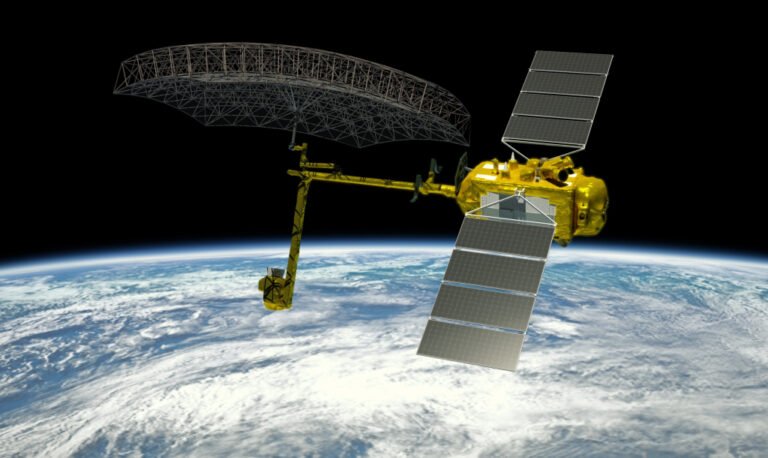 شركة-روسية-خاصة-تطور-أول-قمر-صناعي-راداري-لرصد-الأرض.jpg