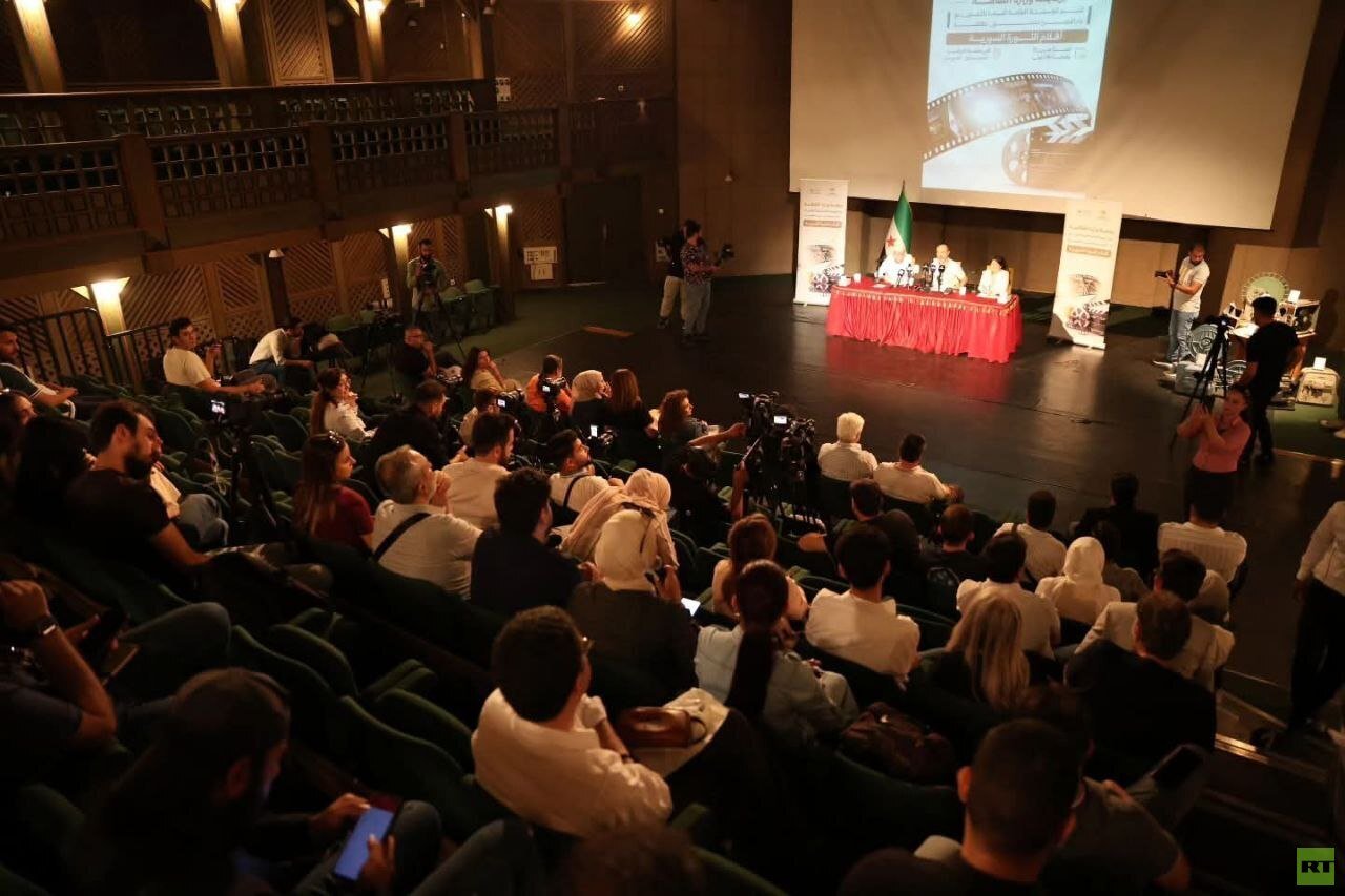 في-أول-ظهور-له-مدير-عام-المؤسسة-العامة-للسينما-في-سوريا-يعلن.jpg
