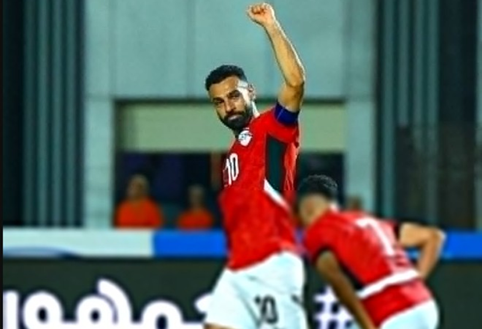 لقطة-صلاح-مع-مرموش-في-لقاء-إثيوبيا-تشعل-مواقع-التواصل.png