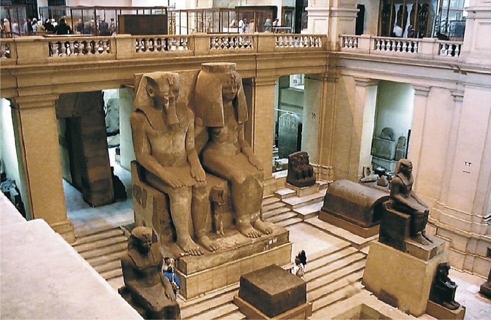 مفاجآت-مدوية-في-لغز-اختفاء-الأسورة-الذهبية-من-المتحف-المصري.jpg