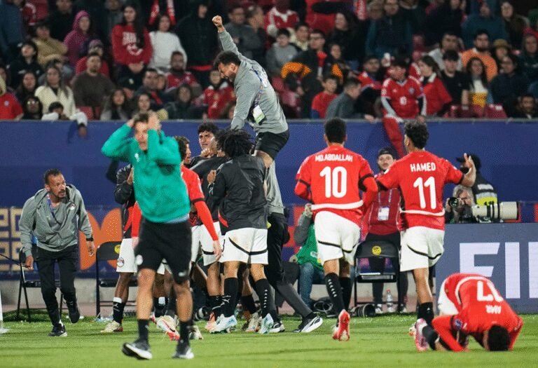 أغرب-لحظات-كأس-العالم-للشباب-خلاف-بين-لاعبي-مصر-يتحول.jpg