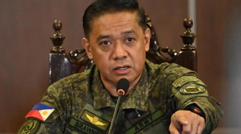 الجيش-الفلبيني-يرفض-دعوات-ضباط-متقاعدين-للتدخل-العسكري-وإسقاط-الرئيس.jpg
