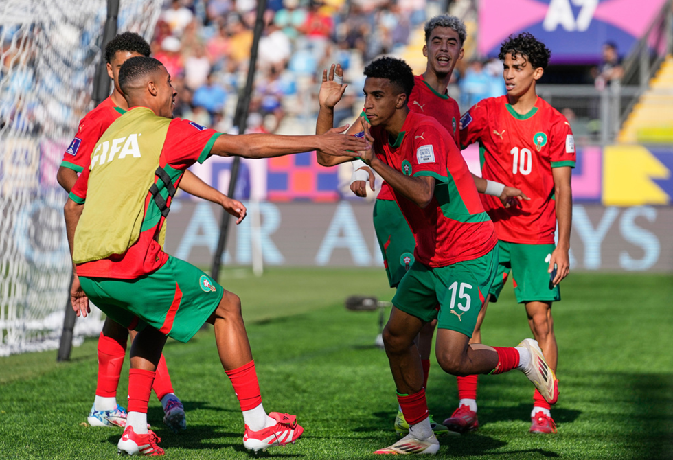 حكم-البطاقة-الخضراء-يقود-مباراة-المغرب-وفرنسا-في-نصف-نهائي.jpg