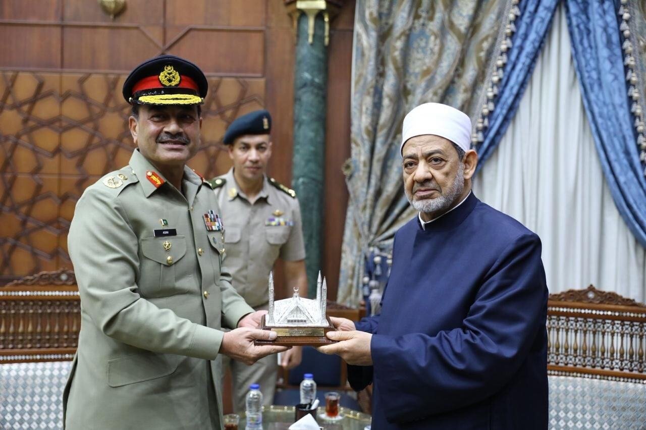 شيخ-الأزهر-يوجه-رسالة-لباكستان-عبر-الجيش.jpg