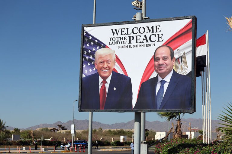 مصر-تهدي-ترامب-قلادة-النيل-الأرفع-شأنا-بين-الأوسمة-المصرية.jpg
