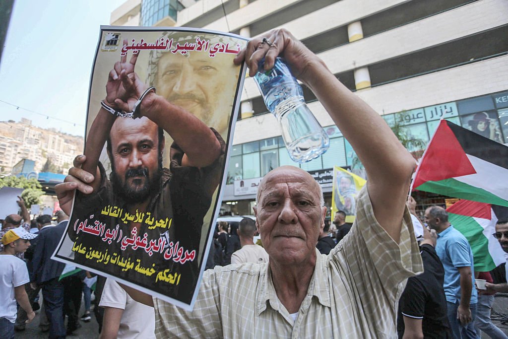 مفاوض-إسرائيلي-يبيّن-تفاصيل-مراسلات-بين-مروان-البرغوثي-ومخابرات-إسرائيل.jpg
