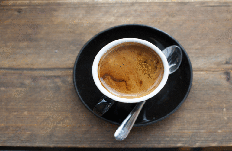 7-خرافات-عن-القهوة-والحقيقة-من-طبيب-قلب-روسي.png