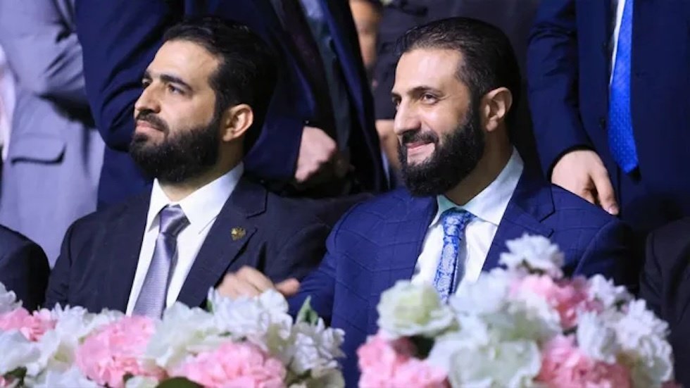 الخزانة-الأمريكية-ترفع-العقوبات-عن-الرئيس-السوري-أحمد-الشرع-ووزير.jpg