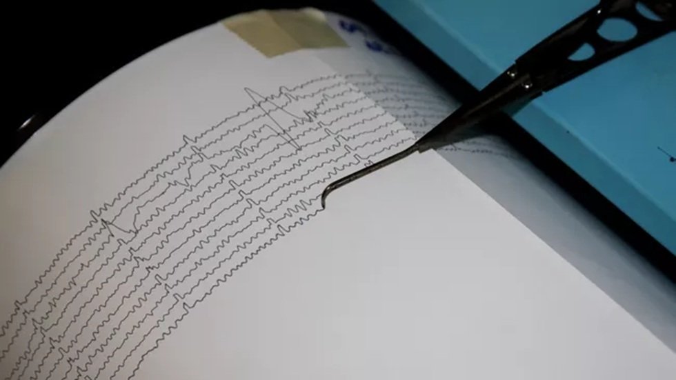 التسونامي-الأكثر-دموية-في-التاريخ.jpg
