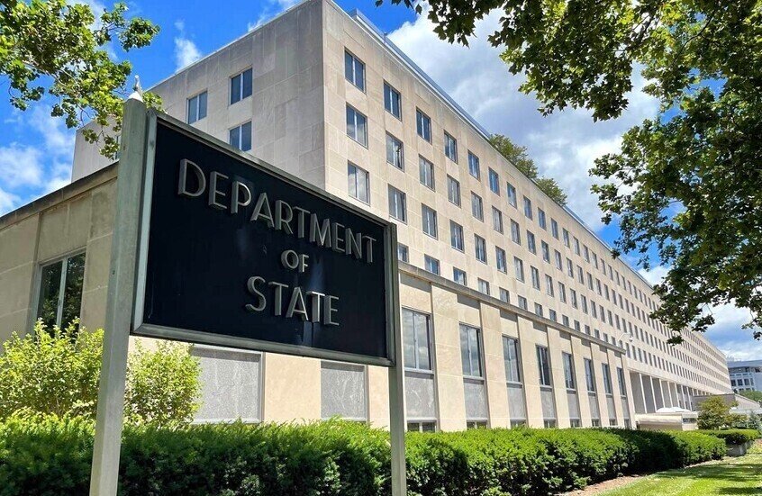 الخارجية-الأمريكية-واشنطن-وكييف-شددتا-على-ضرورة-اتخاذ-خطوات-موثوقة.jpg