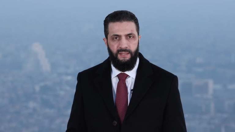 الشرع-يهنئ-الشعب-السوري-برفع-كامل-العقوبات-عن-البلاد-فيديو.png