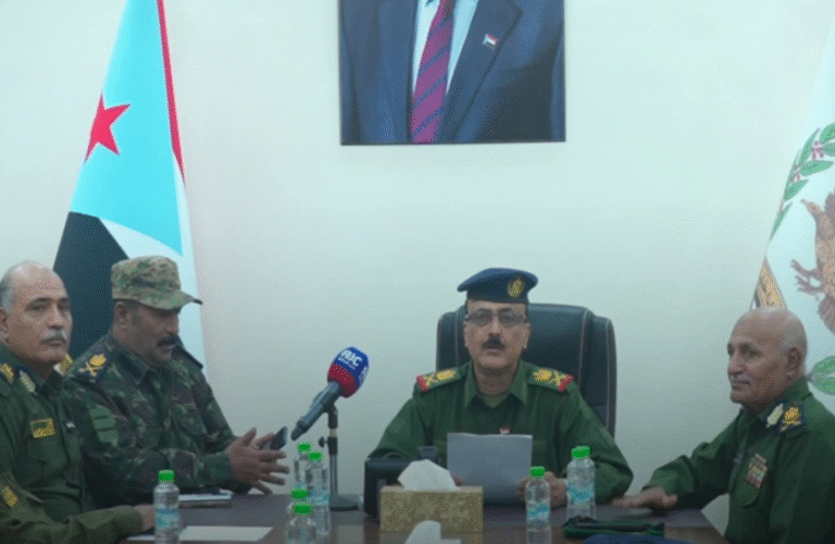 اليمن-ضباط-بوزارة-الداخلية-في-عدن-يعلنون-دعمهم-للمجلس-الانتقالي.png