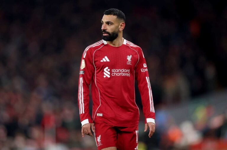 علاء-مبارك-تعليقا-على-أزمة-محمد-صلاح-نجوميته-لا-تنكر.jpg