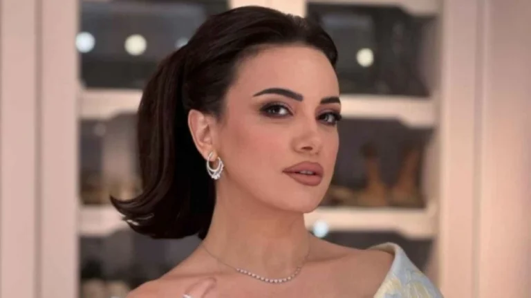 في-أول-تعليق-لها-بعد-الأزمة-ريهام-عبدالغفور-القانون-يفرض.webp.webp