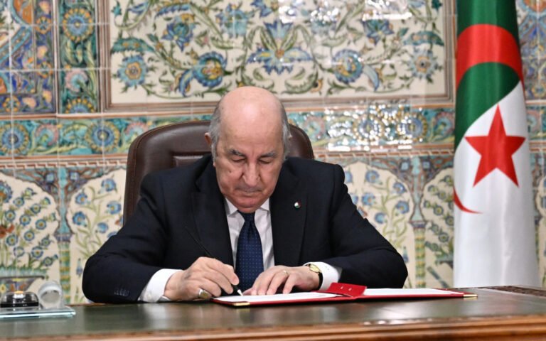 الجزائر-الرئيس-تبون-يقيل-محافظ-البنك-المركزي.jpg