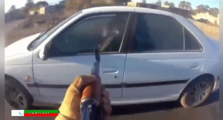 بالفيديو-لحظة-اغتيال-جماعة-مسلحة-لعنصر-من-الأمن-الإيراني.png
