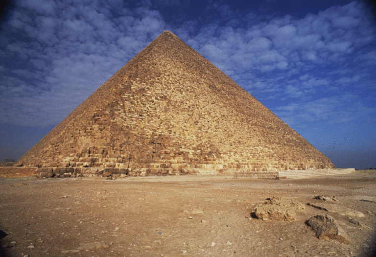 تفسير-جدلي-جديد-لكيفية-بناء-الهرم-الأكبر-في-مصر.PNG