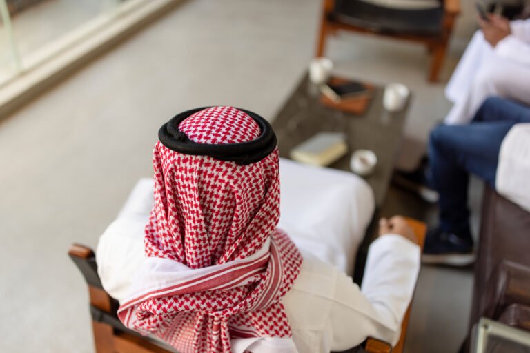 لقطات-لاعتراف-الأمير-السعودي-المزيف-بواحدة-من-أخطر-عمليات-الاحتيال.jpg