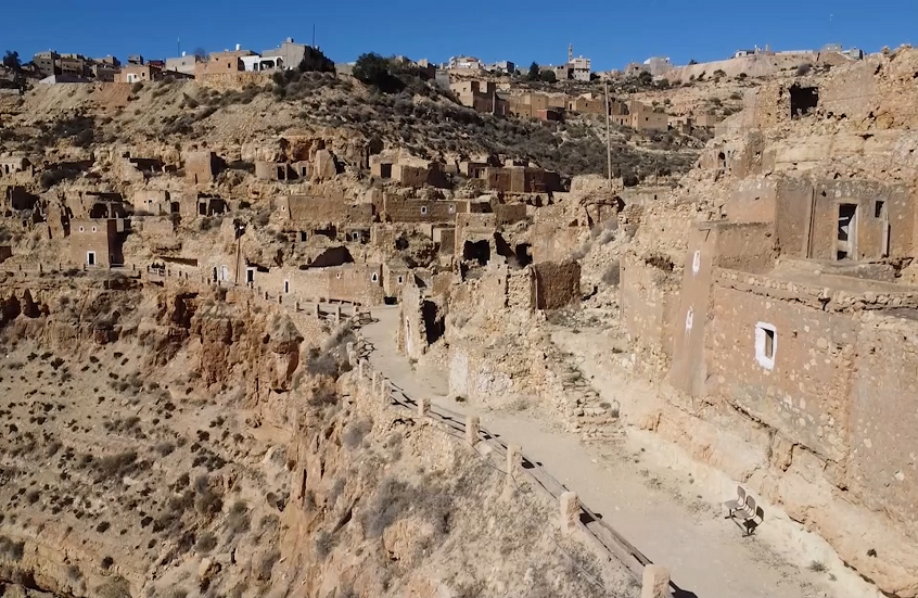 ليبيا-مدينة-القلعة-أغرم-حكاية-حجر-أمازيغي-يحرس-ذاكرة-جبل.png