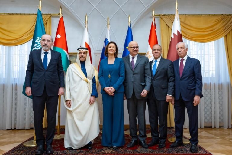 5-دول-عربية-تبحث-مع-سلوفينيا-تطورات-خطة-غزة.jpg