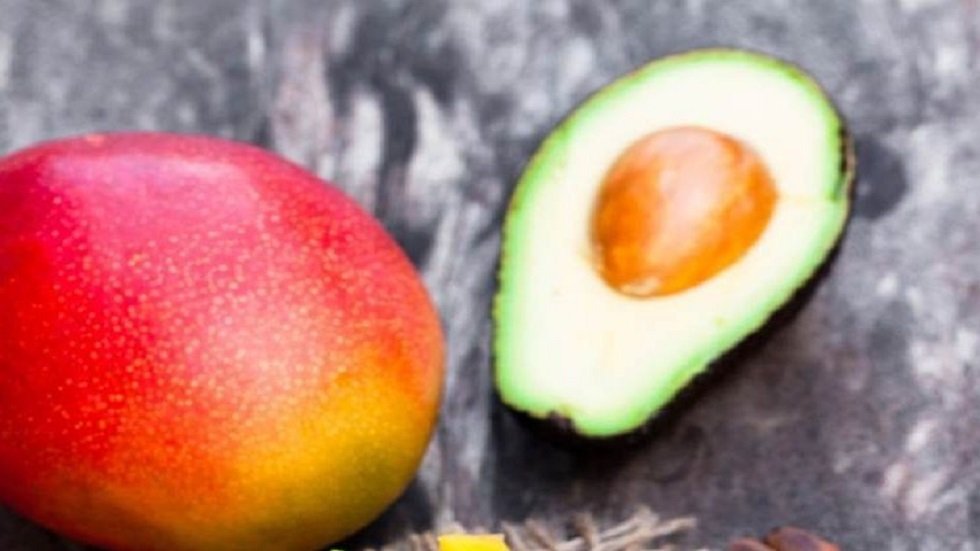 تناول-الأفوكادو-والمانجو-يوميا-سر-صحة-قلبك-وأوعيتك-الدموية.jpg