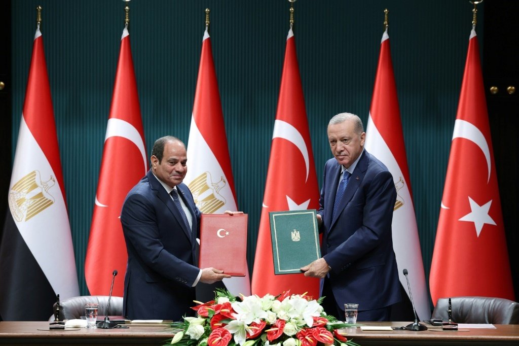 مصر-وتركيا-توجهان-رسائل-متشددة-لإسرائيل-بسبب-غزة-وسوريا-ولبنان.jpg