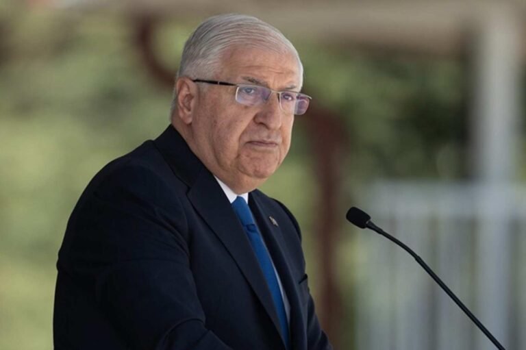 وزير-الدفاع-التركي-لا-يوجد-حاليا-أي-جدول-أو-نية.jpg