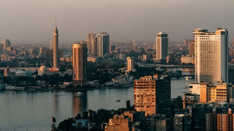 الإعلام-العبري-مصر-تتلهف-لوقف-حرب-إيران-ومنع-تفاقم-الأزمات.jpg