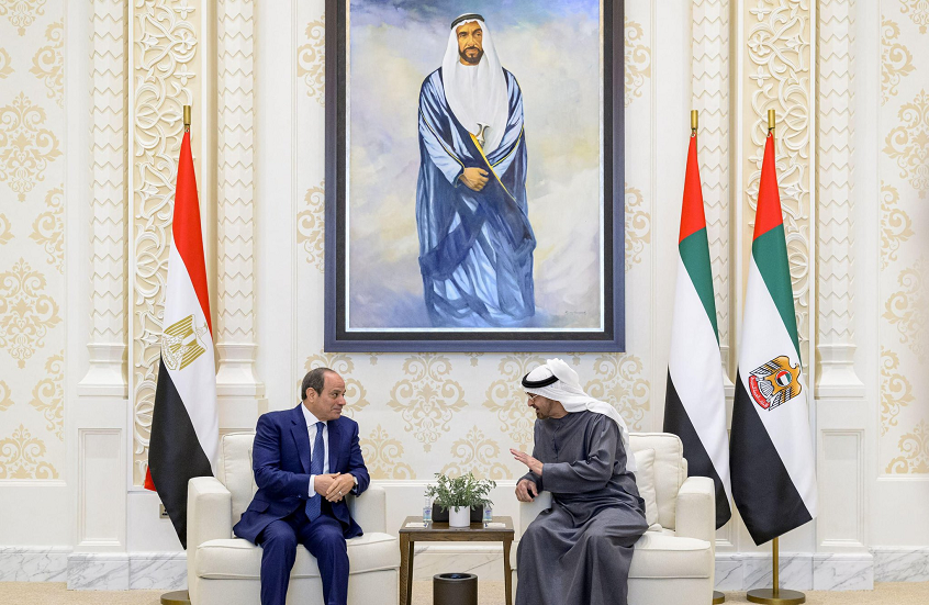 الرئاسة-المصرية-تكشف-تفاصيل-مباحثات-السيسي-الخاطفة-في-أبو-ظبي.png
