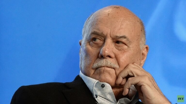 تسعون-عاما-على-ميلاد-ستانيسلاف-غوفوروخين-حكاية-مخرج-صنع-مجد.jpg