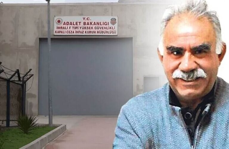 أوجلان-من-سجنه-زمن-الصراع-المسلح-ولّى.jpg