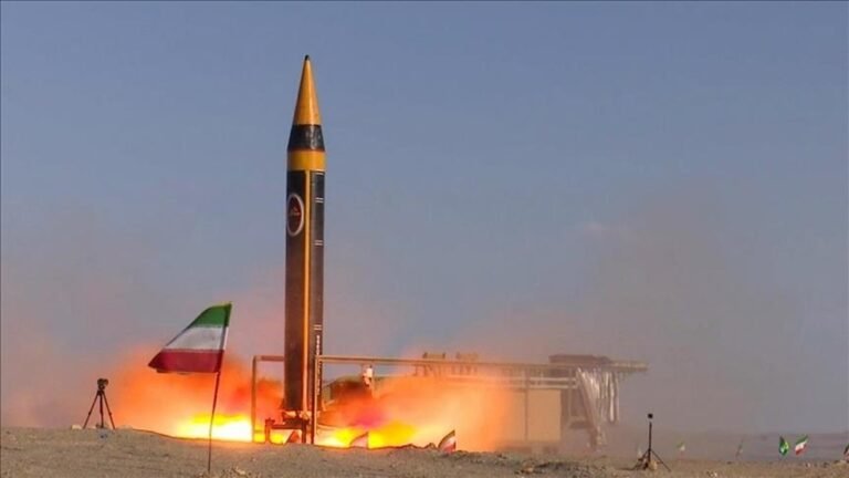 إيران-الحرس-الثوري-ينشر-تفاصيل-المرحلة-الثالثة-من-الموجة-90.jpg