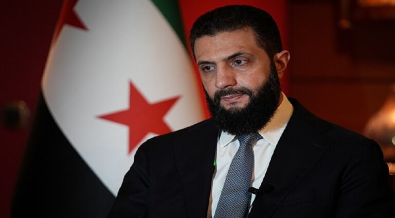 الشرع-يربط-بين-الجنوب-السوري-والحرب-على-لبنان-ويقول-مفاوضاتنا.jpg