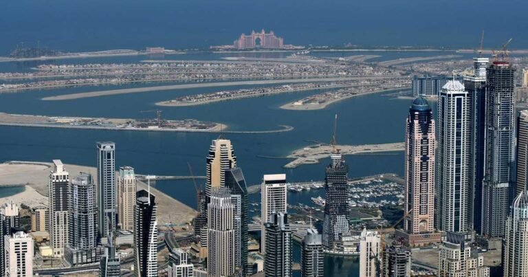 دبي-تسجل-تصرفات-عقارية-بقيمة-69-مليار-دولار-في-الربع.jpg