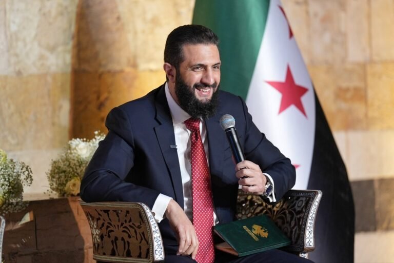 الشرع-لـالمشهد-سوريا-لا-تنوي-الانخراط-في-أي-تصعيد-مع.jpg