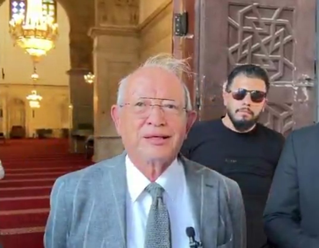 ساويرس-يزور-المسجد-الأموي-بدمشق-ويوجه-رسالة-عن-سوريا-الجديدة.jpg