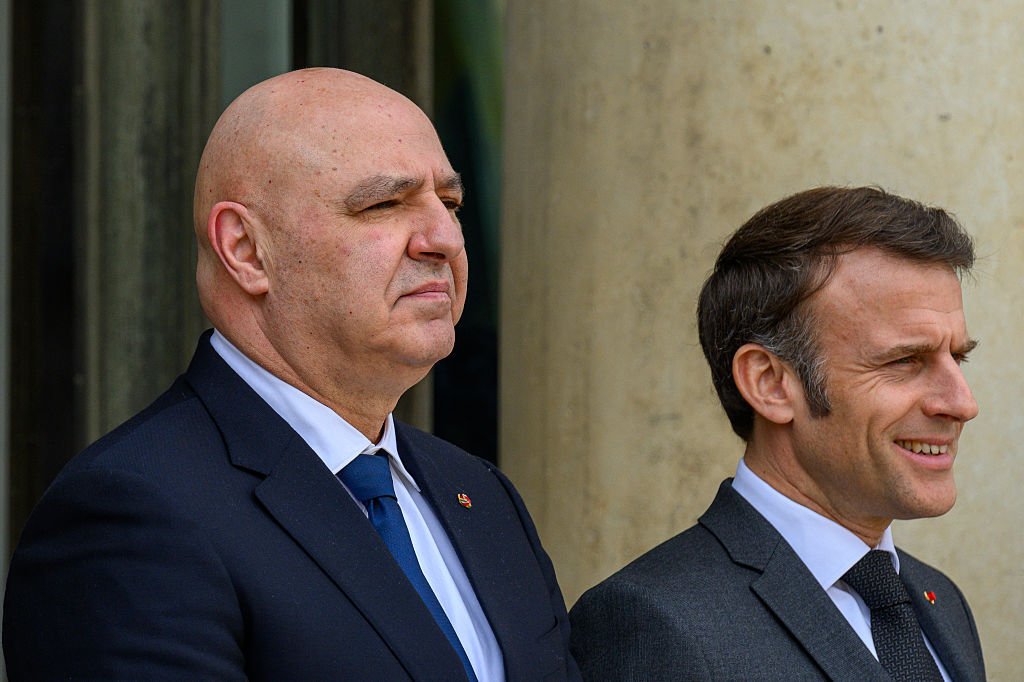 عون-وماكرون-يبحثان-وقف-إطلاق-النار-في-لبنان-ومستقبل-اليونيفيل.jpg