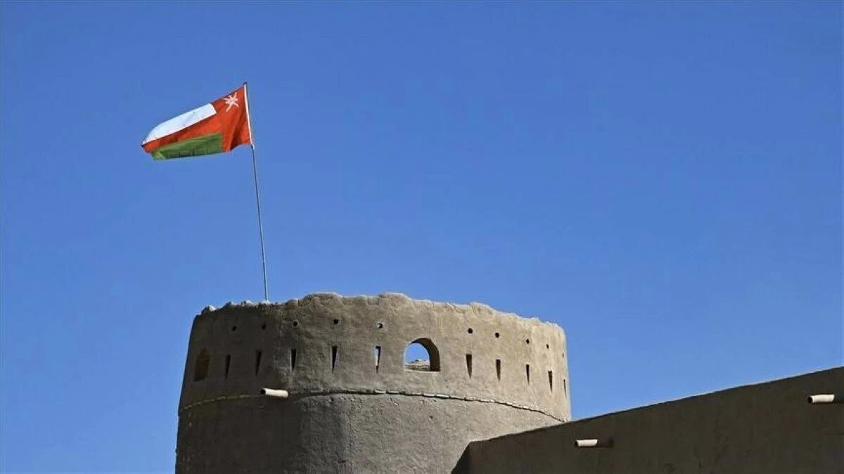 مسؤول-عُماني-سابق-يوضح-لـ-RT-موقف-مسقط-من-فرض.jpg
