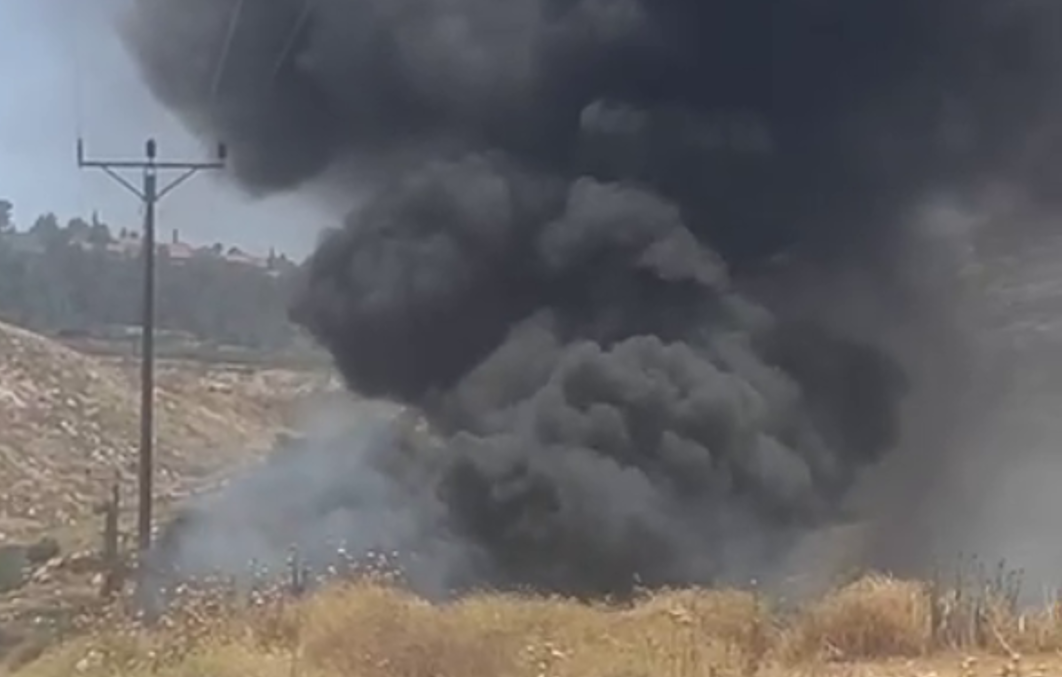 مواجهات-يين-فلسطينيين-وإسرائيليين-في-بلدة-إذنا-غربي-الخليل-جراء.png
