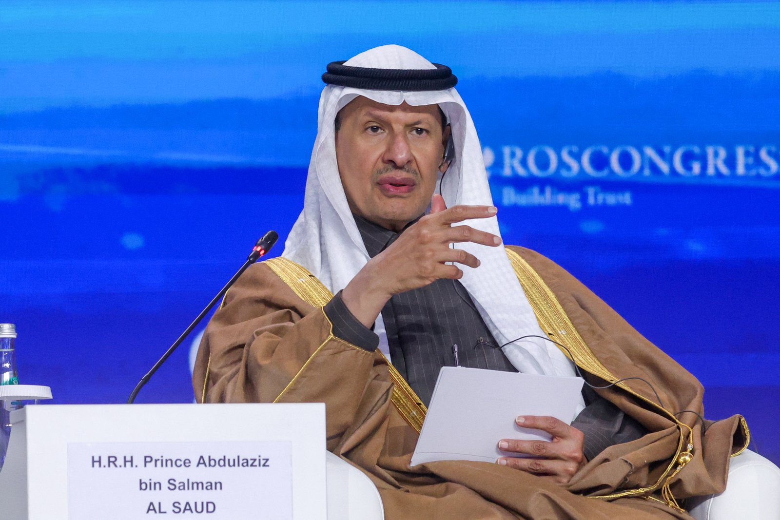 وزير-الطاقة-السعودي-شراكتنا-مع-روسيا-صمدت-أمام-الأزمات-وسنبقى.jpg