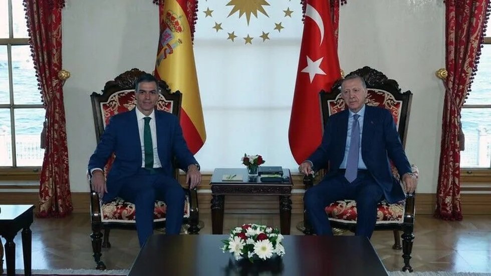 أردوغان-لسانشيز-موقف-إسبانيا-الإنساني-من-فلسطين-وجد-صدى-في.jpg