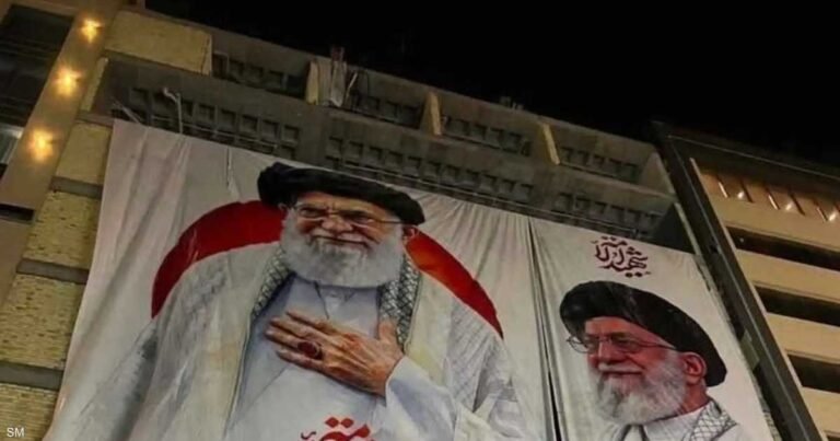 إزالة-صورة-خامنئي-في-كربلاء-تشعل-جدلا-سياسيا-بالعراق.jpg