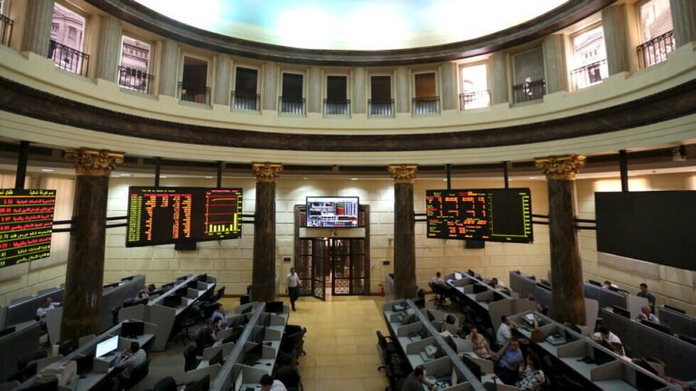 بعد-هجوم-دمياط-هبوط-جماعي-لمؤشرات-البورصة-المصرية.jpg