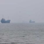 تضرر-ناقلتين-بمضيق-هرمز-وأنباء-عن-صواريخ-إيرانية.jpg