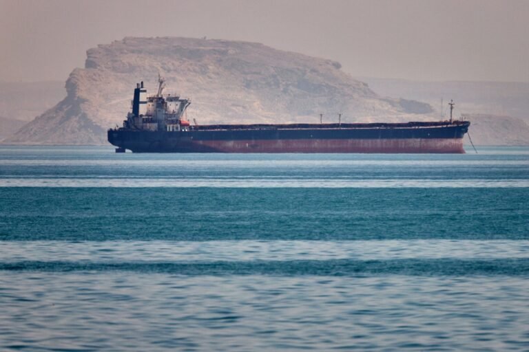 تطور-مفاجئ-دول-خليجية-تؤيد-خطة-إيران-بتحصيل-رسوم-مرور.jpg