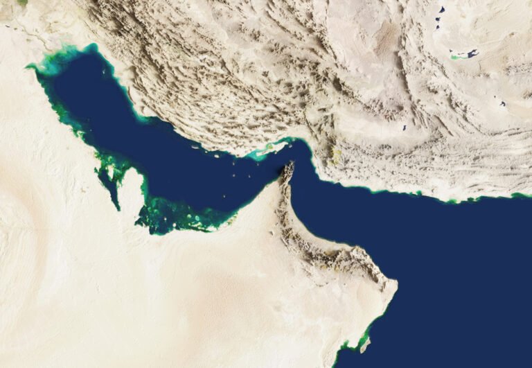 تقرير-إسرائيلي-يكشف-تفاصيل-مقترح-لخفض-التصعيد-بين-إيران-والولايات.jpg